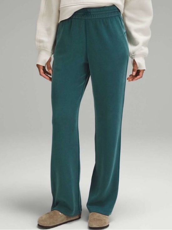 lululemon athletica Pants - Lululemon Softstreme High Rise Pant Regular Green Size 6 NWT $128